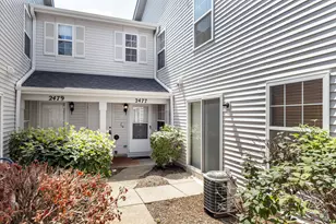 2477 Frost Dr, Aurora, IL 60503 - Photo 2