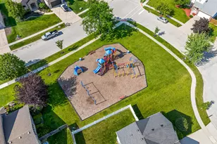 807 High Grove Dr, Minooka, IL 60447 - Photo 30