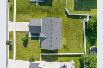 807 High Grove Drive, Minooka, IL 60447 - Photo 28