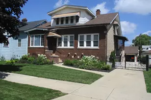 6421 Sinclair Ave, Berwyn, IL 60402 - Photo 2
