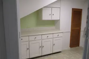 6421 Sinclair Ave, Berwyn, IL 60402 - Photo 16