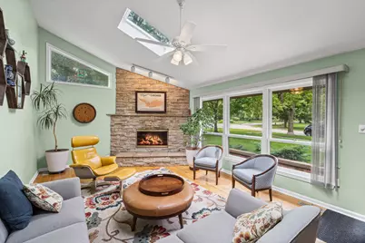 1880 Midland Avenue, Highland Park, IL 60035 - Photo 2