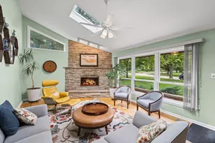 1880 Midland Ave, Highland Park, IL 60035 - Photo 2