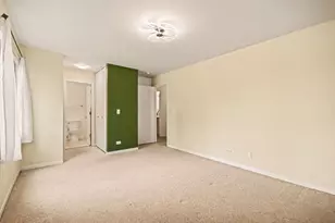 2920 Roberts Dr, Woodridge, IL 60517 - Photo 12
