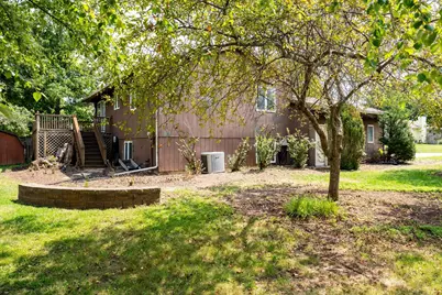 2107 Woodhavens Drive, Bloomington, IL 61701 - Photo 4