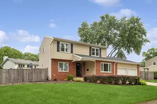 1050 E Kitson Dr, Palatine, IL 60074 - Photo 26