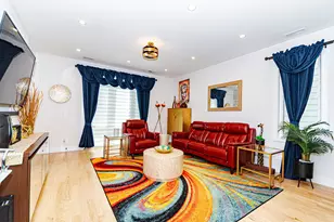 1738 W 17th St, Chicago, IL 60608 - Photo 4