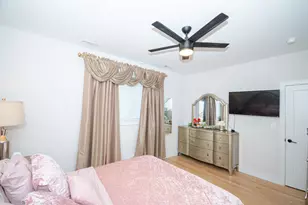 1738 W 17th St, Chicago, IL 60608 - Photo 14