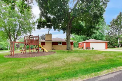 41588 N Illinois Street, Zion, IL 60099 - Photo 12