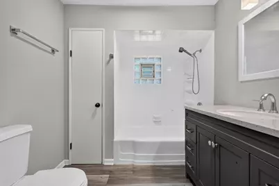 7945 W 91st Street, Hickory Hills, IL 60457 - Photo 12