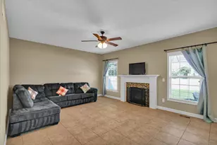114 Sunflower St, Savoy, IL 61874 - Photo 12