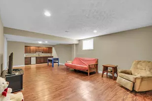 114 Sunflower St, Savoy, IL 61874 - Photo 32