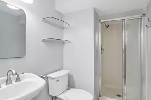 710 E Valley Ln, Arlington Heights, IL 60004 - Photo 16
