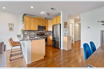 934 W Cuyler Avenue #3D, Chicago, IL 60613 - Photo 6