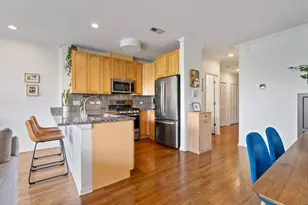 934 W Cuyler Ave, Chicago, IL 60613 - Photo 6