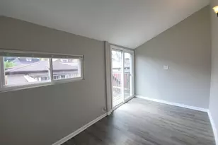 3042 N Lowell Ave, Chicago, IL 60641 - Photo 10