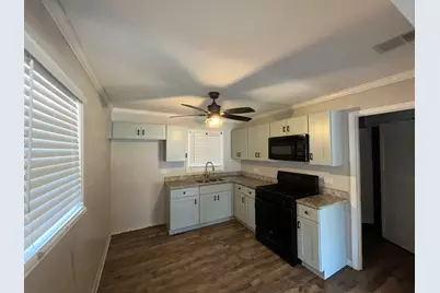 363 Blackhawk Drive, Park Forest, IL 60466 - Photo 10