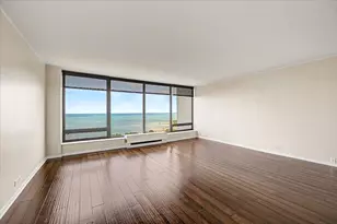 5445 N Sheridan Rd, Chicago, IL 60640 - Photo 4