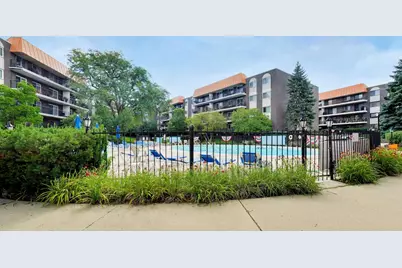 9529 Bronx Place #213, Skokie, IL 60077 - Photo 6