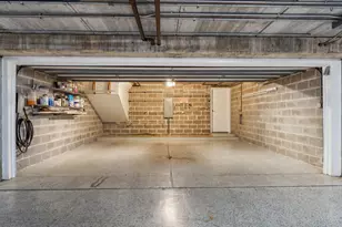 2910 N Commonwealth Ave, Chicago, IL 60657 - Photo 26
