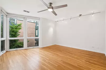 2910 N Commonwealth Avenue #3, Chicago, IL 60657 - Photo 14