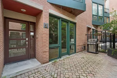 2910 N Commonwealth Avenue #3, Chicago, IL 60657 - Photo 24