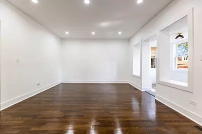 8025 S Euclid Avenue, Chicago, IL 60617 - Photo 10