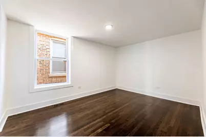 8025 S Euclid Avenue, Chicago, IL 60617 - Photo 16