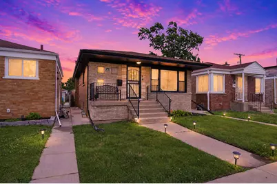 12631 S Justine Street, Calumet Park, IL 60827 - Photo 1