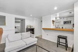 4149 N Wolcott Ave, Chicago, IL 60613 - Photo 10