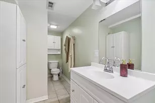 4149 N Wolcott Ave, Chicago, IL 60613 - Photo 12