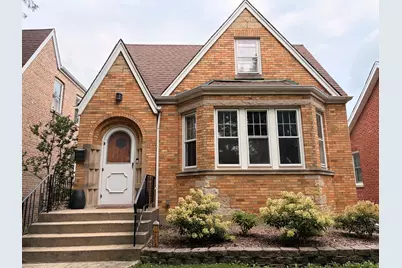 5316 N Lockwood Avenue, Chicago, IL 60630 - Photo 1