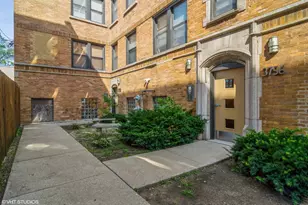 3754 N Bernard St, Chicago, IL 60618 - Photo 2