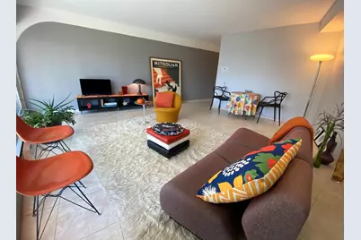 300 N State Street #2834, Chicago, IL 60654 - Photo 4