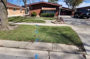 259 Barron St, Bensenville, IL 60106 - Photo 1