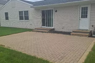 841 Silver Rock Ln, Buffalo Grove, IL 60089 - Photo 8