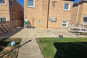 3707 Clarence Ave, Berwyn, IL 60402 - Photo 12