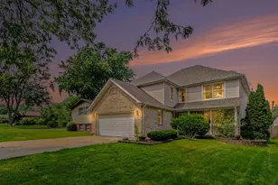 336 W Morris Ave, Lombard, IL 60148 - Photo 2