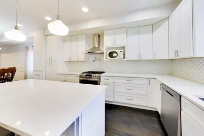2819 Cuyler Avenue, Berwyn, IL 60402 - Photo 16