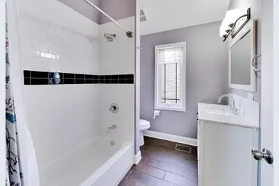 2819 Cuyler Avenue, Berwyn, IL 60402 - Photo 14