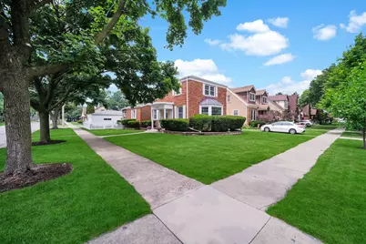 1858 Newcastle Avenue, Westchester, IL 60154 - Photo 44