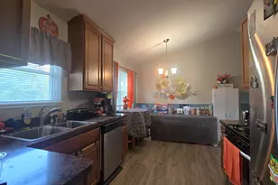 122 Canton Ln, Streamwood, IL 60107 - Photo 2