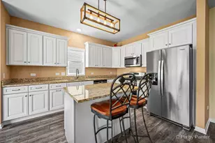 806 Bristol Ave, Yorkville, IL 60560 - Photo 18