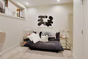 1340 W Walton St, Chicago, IL 60642 - Photo 12