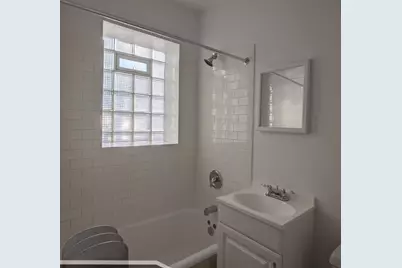 2649 N Spaulding Avenue #3W, Chicago, IL 60647 - Photo 12