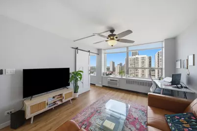 1360 N Sandburg Terrace #2104C, Chicago, IL 60610 - Photo 6