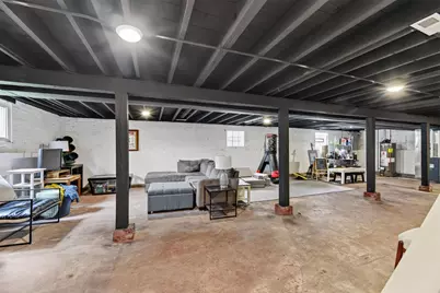 2128 N Lawler Avenue, Chicago, IL 60639 - Photo 24