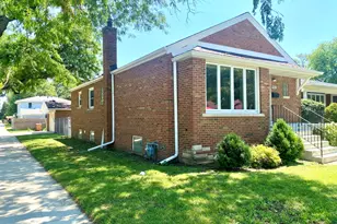 9101 Tulley Ave, Oak Lawn, IL 60453 - Photo 2