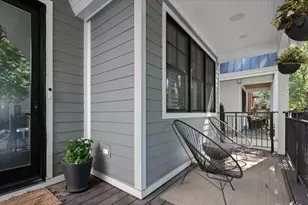 2448 W Moffat St, Chicago, IL 60647 - Photo 4