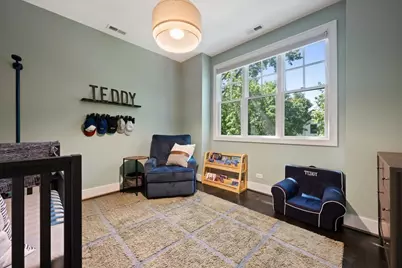 2448 W Moffat Street, Chicago, IL 60647 - Photo 24